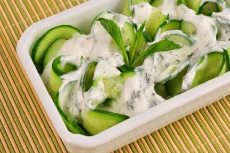 2 haftada 5 kilo verdiren yoğurt salatası! Yoğurt ve salata diyeti nasıl yapılır?