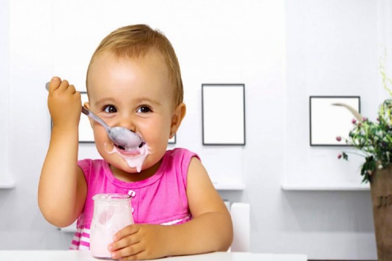 Bebekler için pratik yoğurt nasıl yapılır? Yoğurt mayalama püf noktası