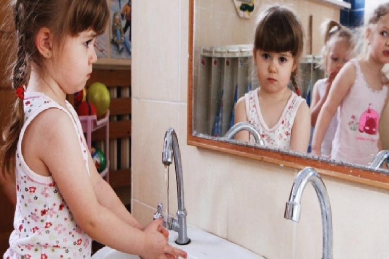 Çocuklar enfeksiyondan nasıl korunulur? Çocuklara el yıkama nasıl öğretilir?