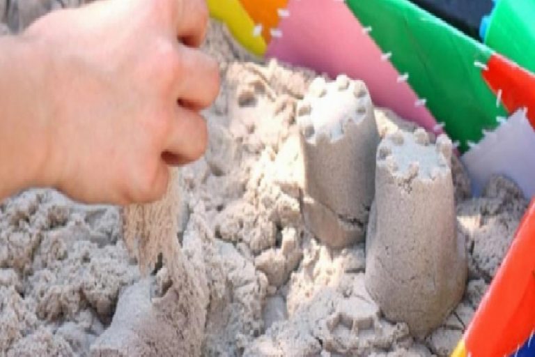 Çocuklar için kinetik kum yapımı! Evde pratik (ay kumu) kinetik kum nasıl yapılır?
