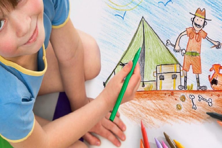 Çocuklara boyama nasıl öğretilir? Evde sulu boya etkinlikleri! Doğal sulu boya yapımı