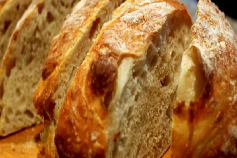 En kolay ve hızlı ekmek evde nasıl yapılır? Uzun süre bayatlamayan ekmek tarifi