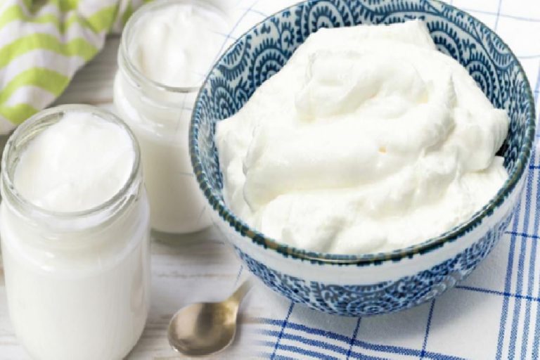 En sağlıklı ve kalıcı yoğurt diyeti listesi! 5 günde 3 kilo verdiren yoğurt diyeti nasıl yapılır?