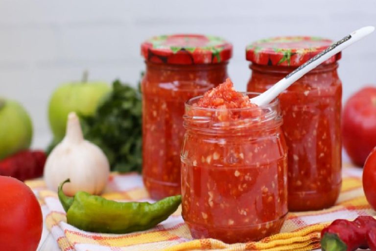 Evde domates konservesi nasıl yapılır? Konserve melemen tarifi