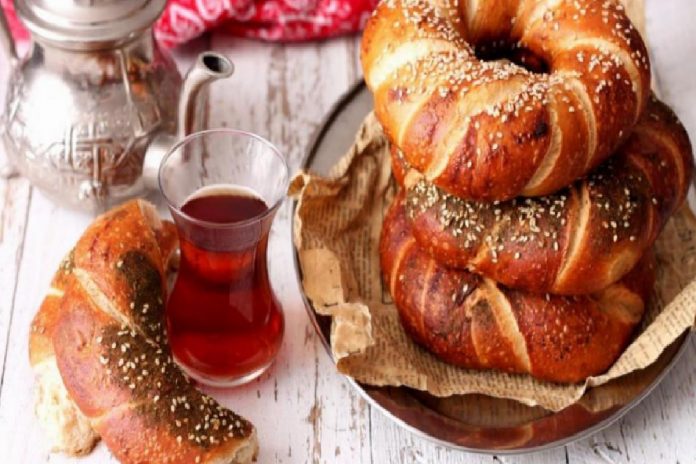 kahvaltida-simit-ve-pogaca-kilo-aldirir-mi-simit-mi-pogaca-mi-daha-kalorili-pogaca-cesitleri-kalorileri-dbHDvlaE.jpg