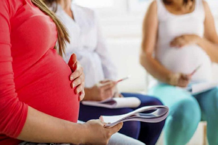 Sağlık Bakanlığından hamilelere yeni proje! Uzaktan Gebe Eğitimi videoları yayında…