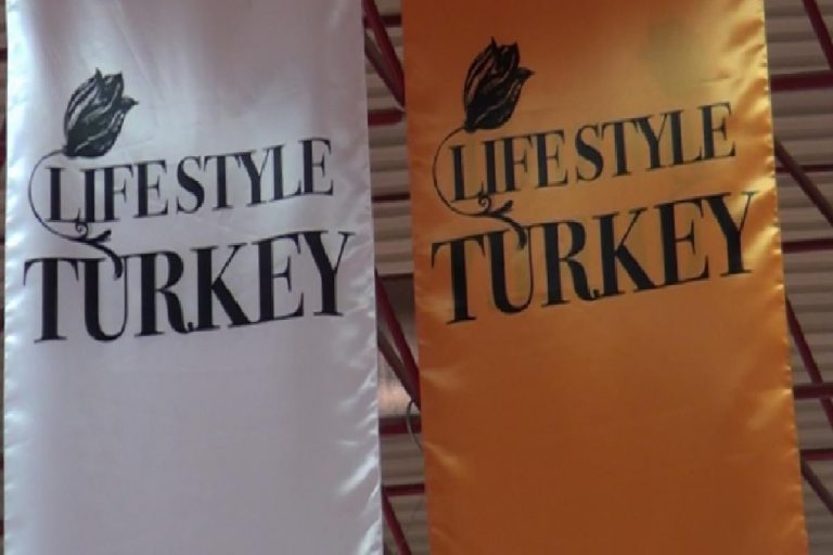 Türkiye’nin ilk muhazafakar giyim fuarı Life Style Turkey CNR Expo’da
