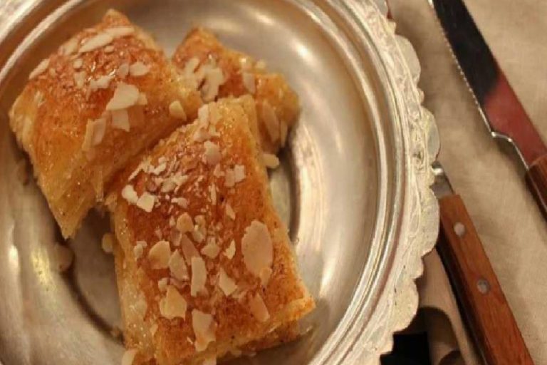 En kolay bademli baklava nasıl yapılır? Bademli baklavanın püf noktaları