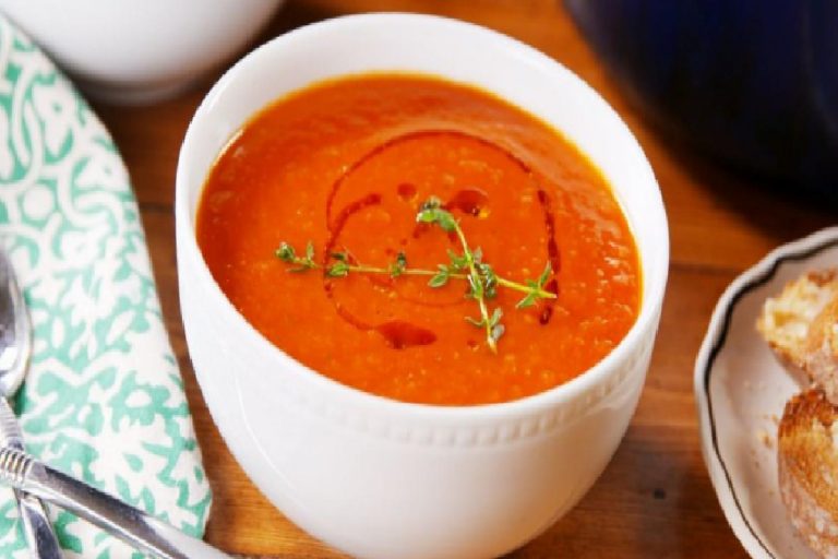 En kolay domates çorbası nasıl yapılır? Evde domates çorbası yapmanın püf noktaları