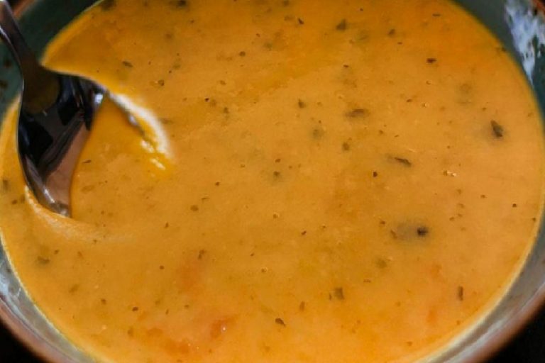En kolay irmik çorbası nasıl yapılır? Tadı damaklarda kalan doyurucu irmik çorbası tarifi
