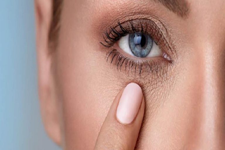 Göz kuruluğu neden olur? Göz kuruluğunun belirtileri nelerdir? Göz kuruluğunun tedavisi var mı?