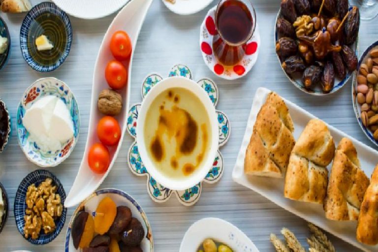 Kilo aldırmayan sahur ve iftar menüsü nasıl olur? Diyete uygun Ramazan önerileri…