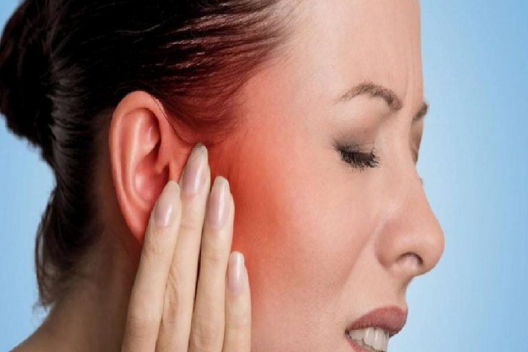Kulak ağrısı neden olur? Kulak ağrısı neyin habercisidir? Kulak ağrısı nasıl geçer?